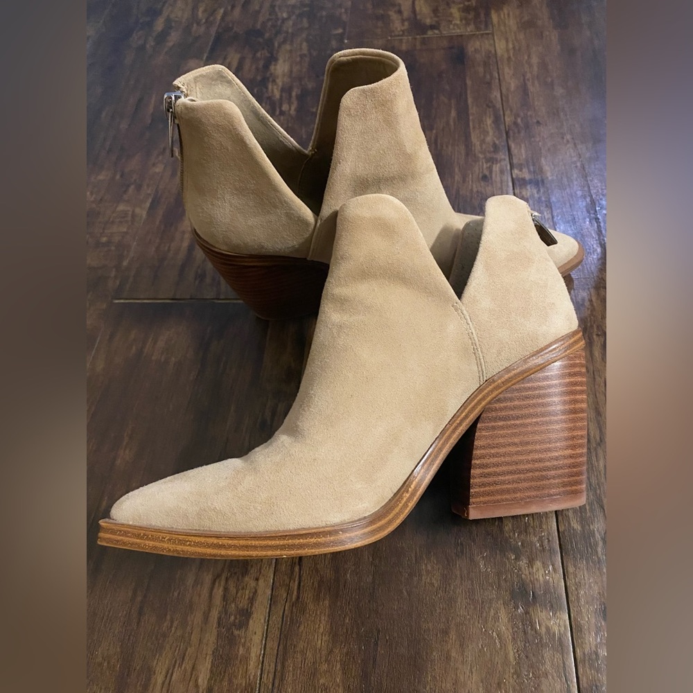 Vince Camuto Boots